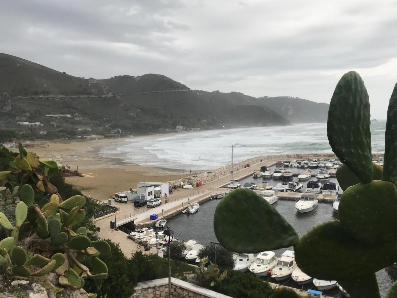 Flat Low Cost Sperlonga Exterior photo